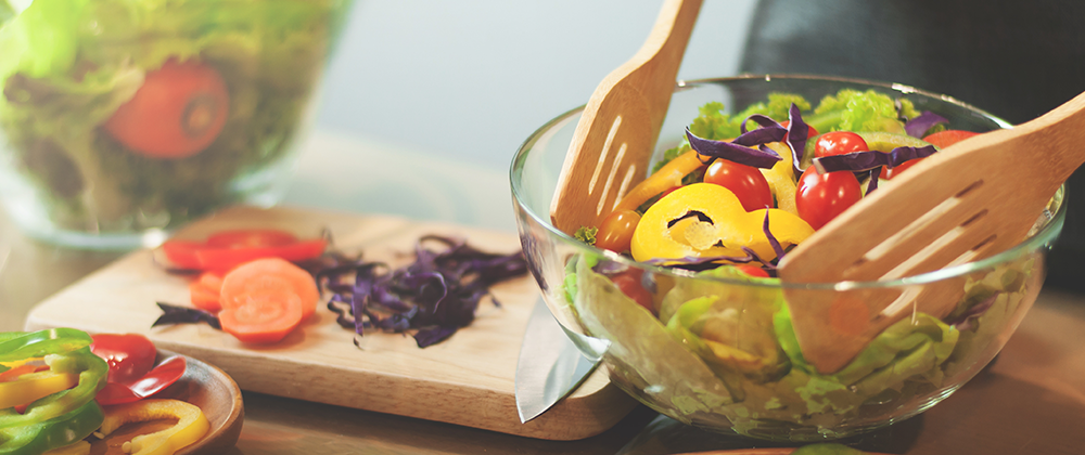 salad mixing in bowl plant perfect