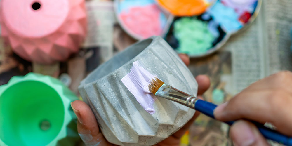 Plant Perfect Garden Center-Bismarck-Incorporate Plat Pottery into Home Decor -PAINTING HOUSEPLANT POT