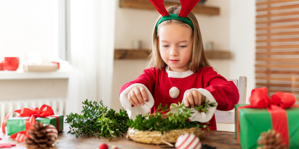 Plant Perfect-Bismarck-North Dakota-Kid-friendly Holiday Crafts-DIY wreath making