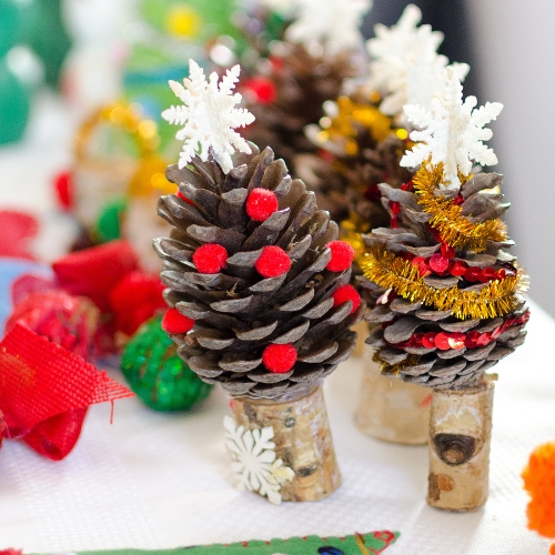 Plant Perfect-Bismarck-North Dakota-Kid-friendly Holiday Crafts-pine cone craft
