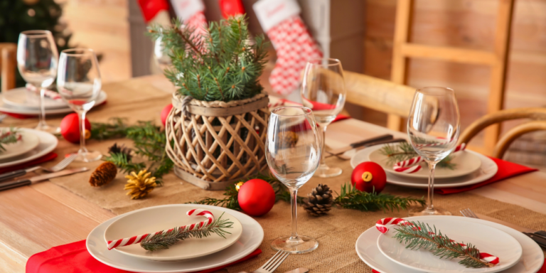 Plant Perfect-Bismarck-North Dakota-Style the Perfect Holiday Tabletop-classic christmas decor